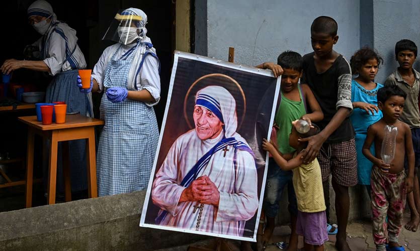 MHA Counters Mamata Banerjee’s Claim, Says Missionaries Of Charity Asked SBI To Freeze Its Accounts